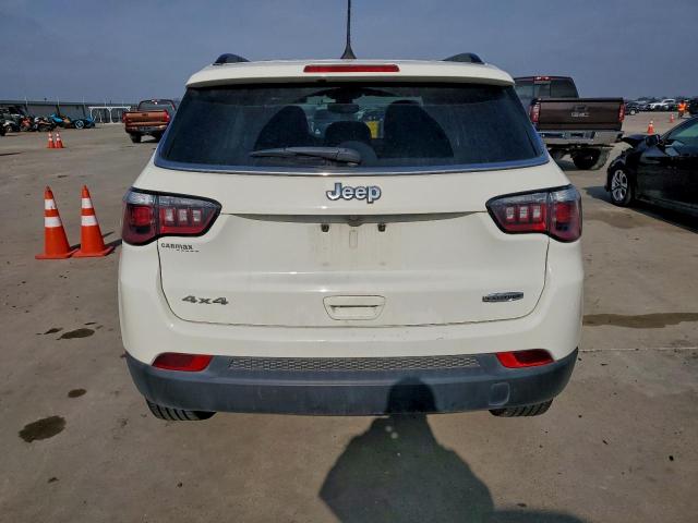 Jeep Compass Latitude Image 7
