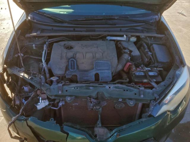 Toyota Corolla L Image 12