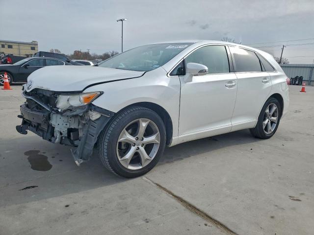  Salvage Toyota Venza