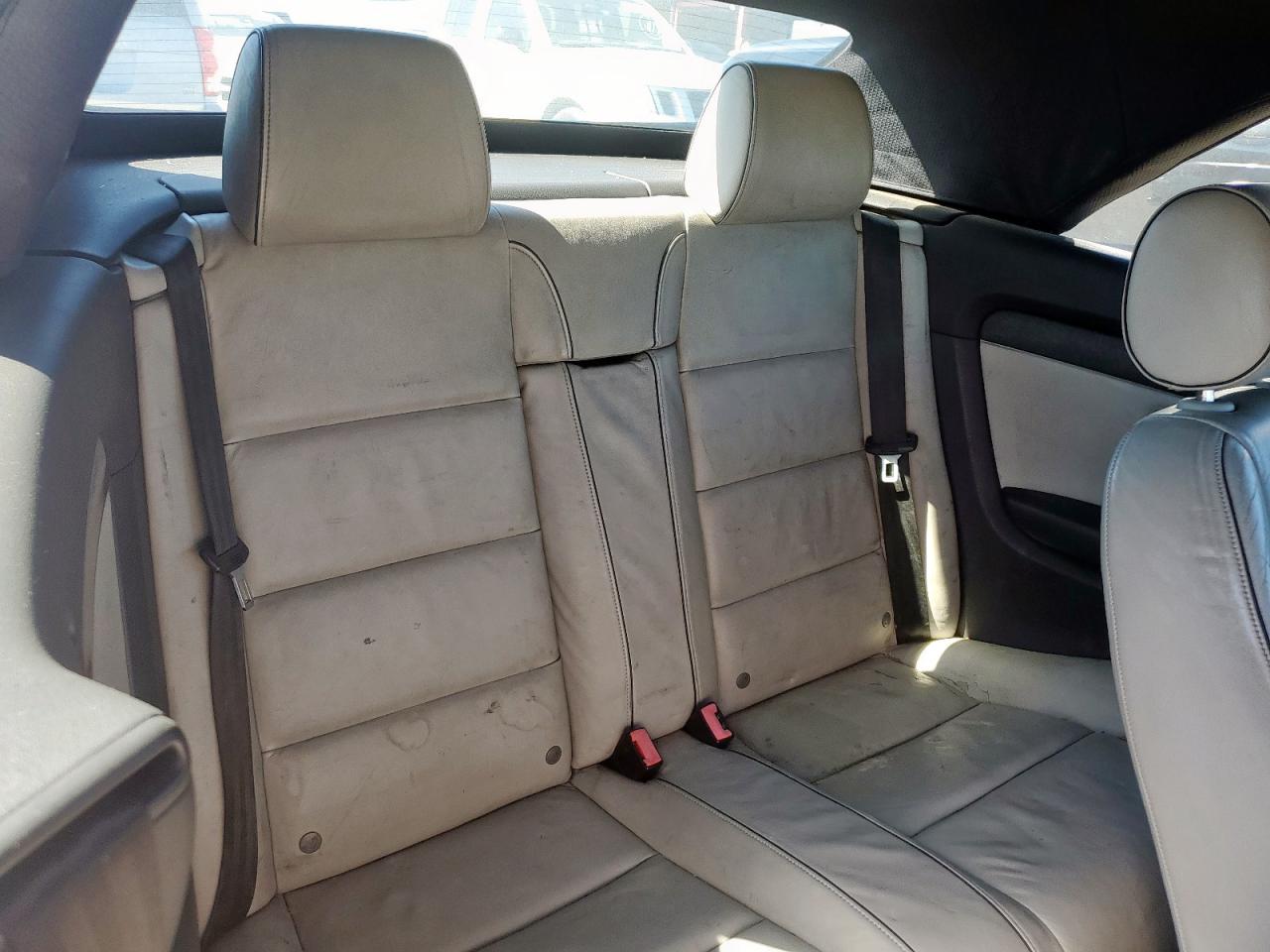 Audi S4 Quattro Cabriolet Image 11