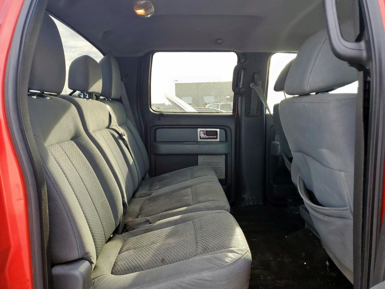 Ford F-150 Supercrew Image 3