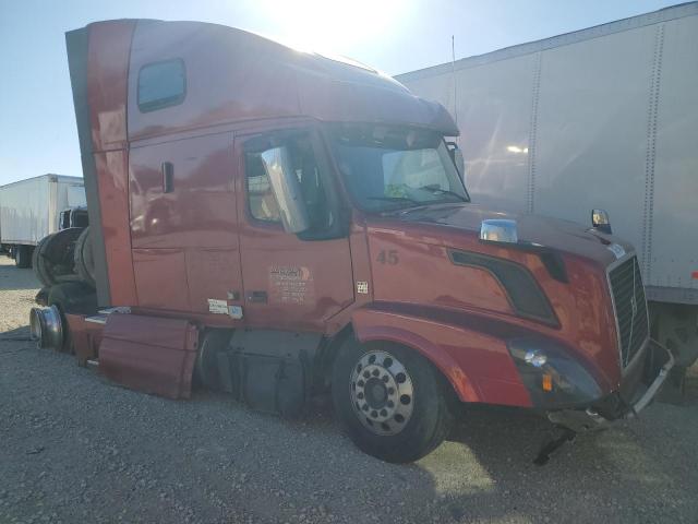  Salvage Volvo Vnl
