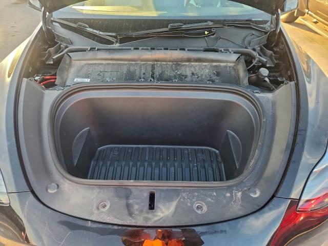 Tesla Model Y Image 12