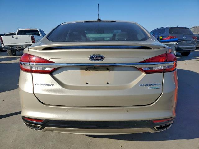 Ford Fusion Titanium Image 9