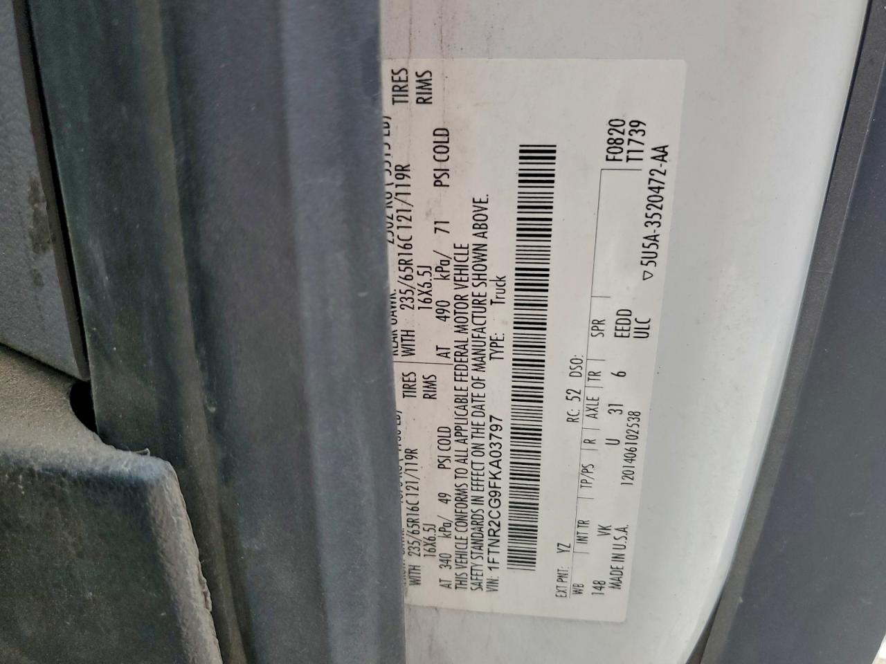 Ford Transit T-250 Image 5