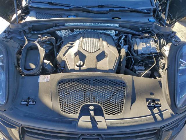 Porsche Macan Base Base Image 13