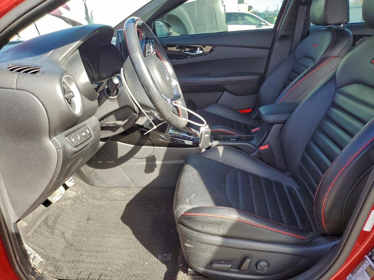 Kia Forte Gt Image 7