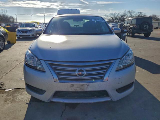 Nissan Sentra S Image 12