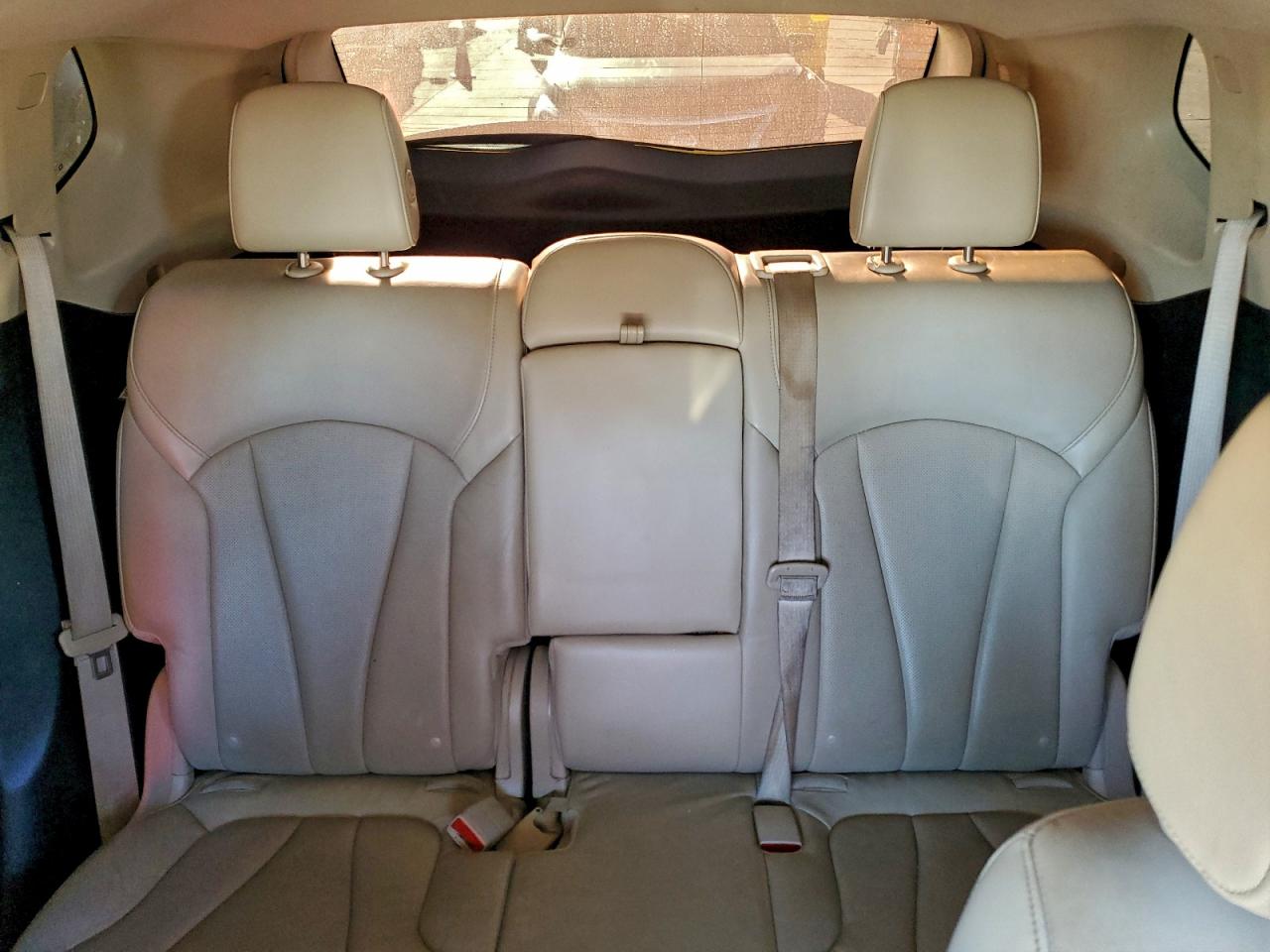 Buick Envision Essence Image 11