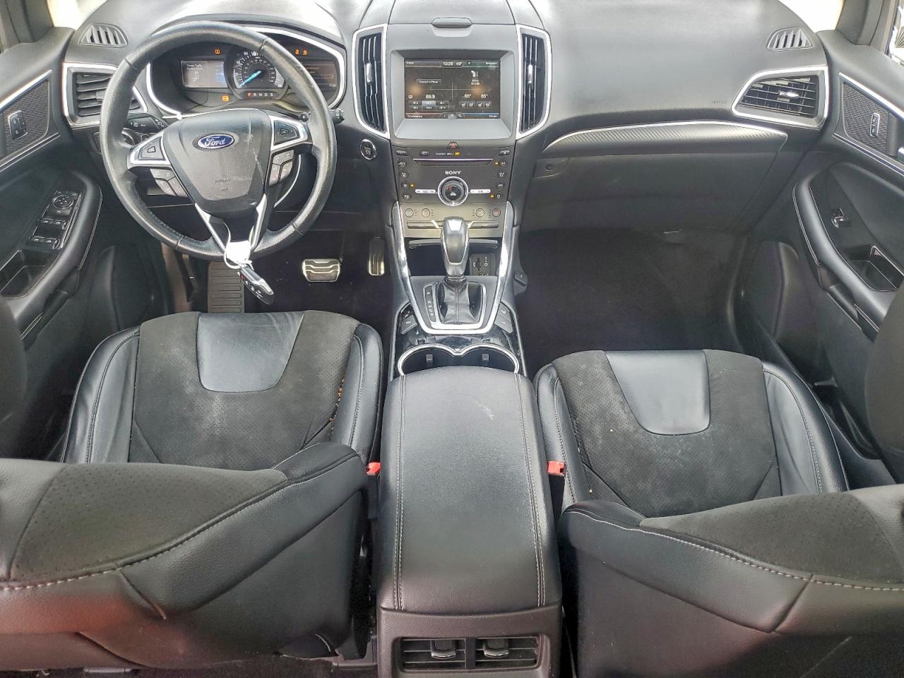 Ford Edge Sport Image 11