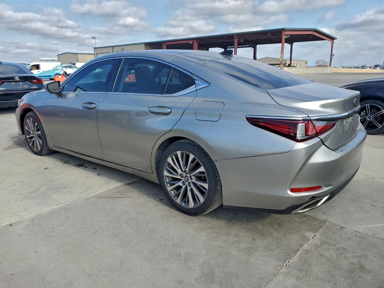Lexus Es 350 Image 2