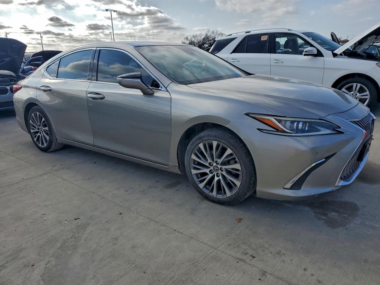 Lexus Es 350 Image 12