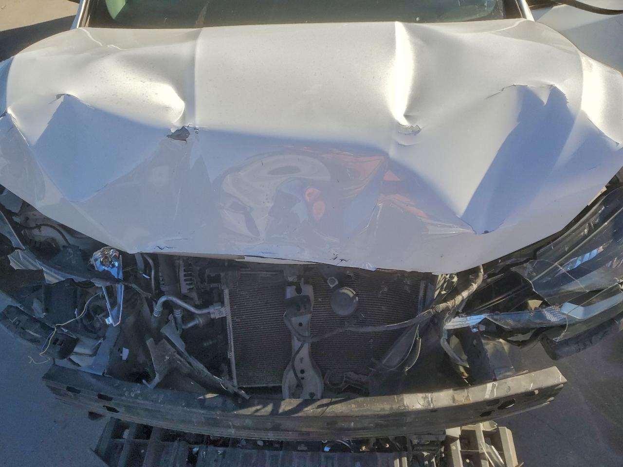 Nissan Sentra S Image 10