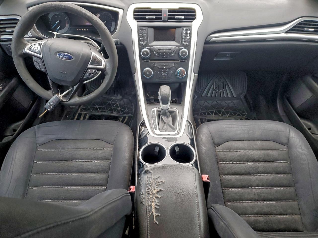 Ford Fusion Se Image 8