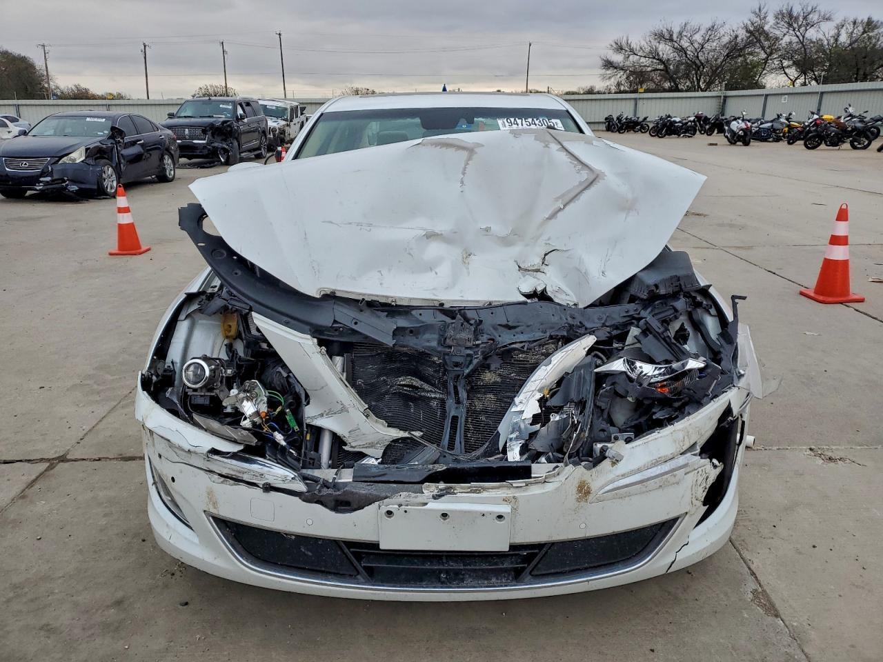 Hyundai Genesis 5.0l Image 5