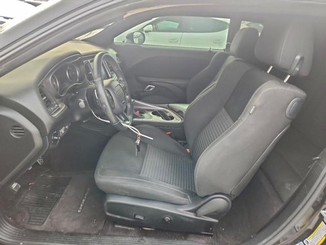 Dodge Challenger R/t Image 12