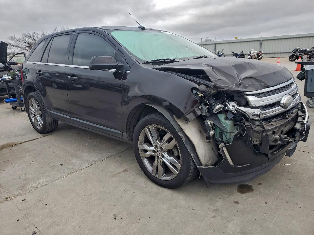 Ford Edge Limited Image 3