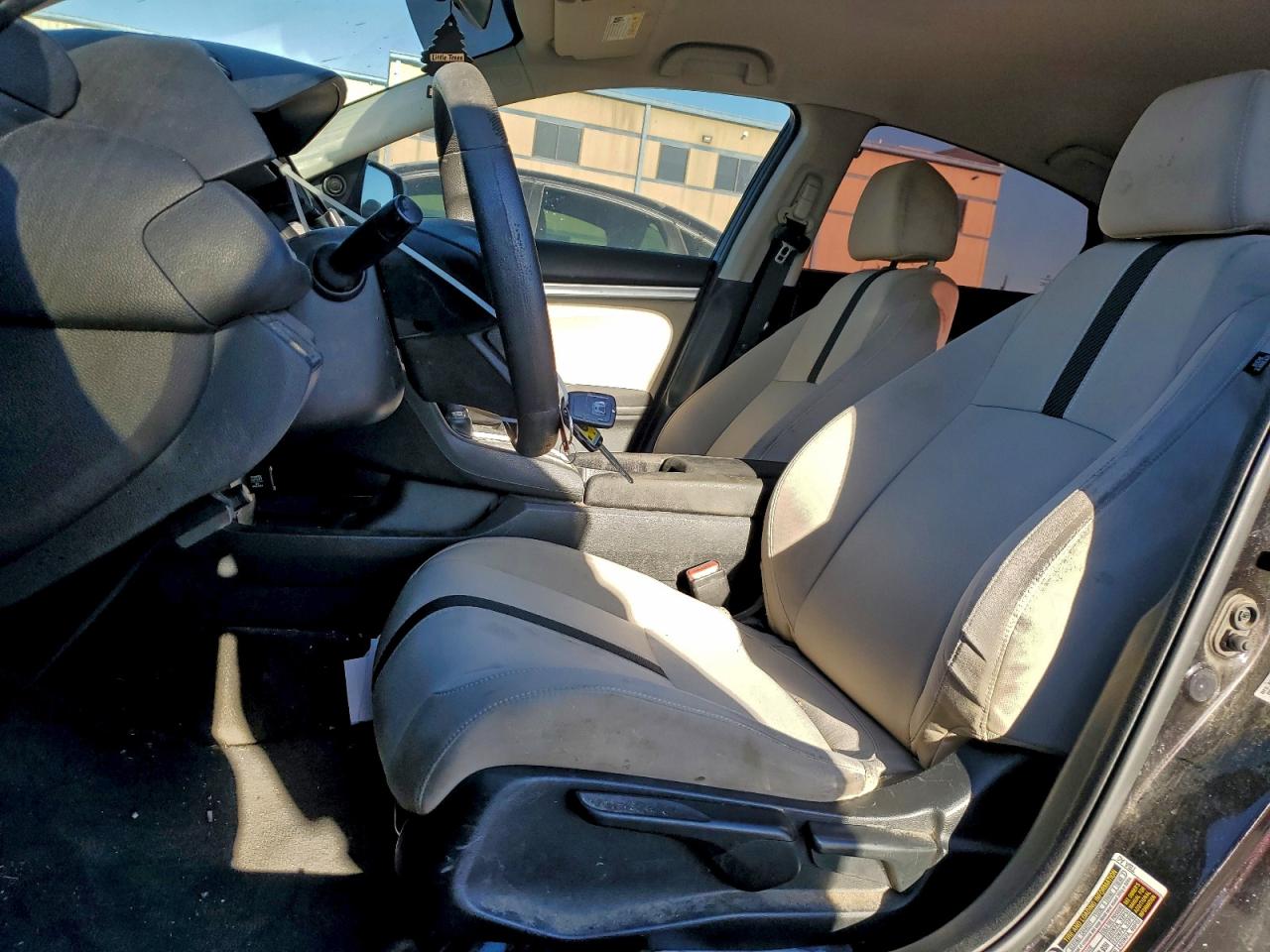 Honda Civic Lx Image 8