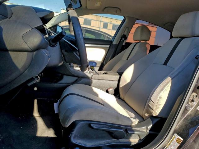 Honda Civic Lx Image 8