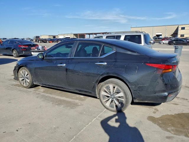 Nissan Altima Sv Image 5