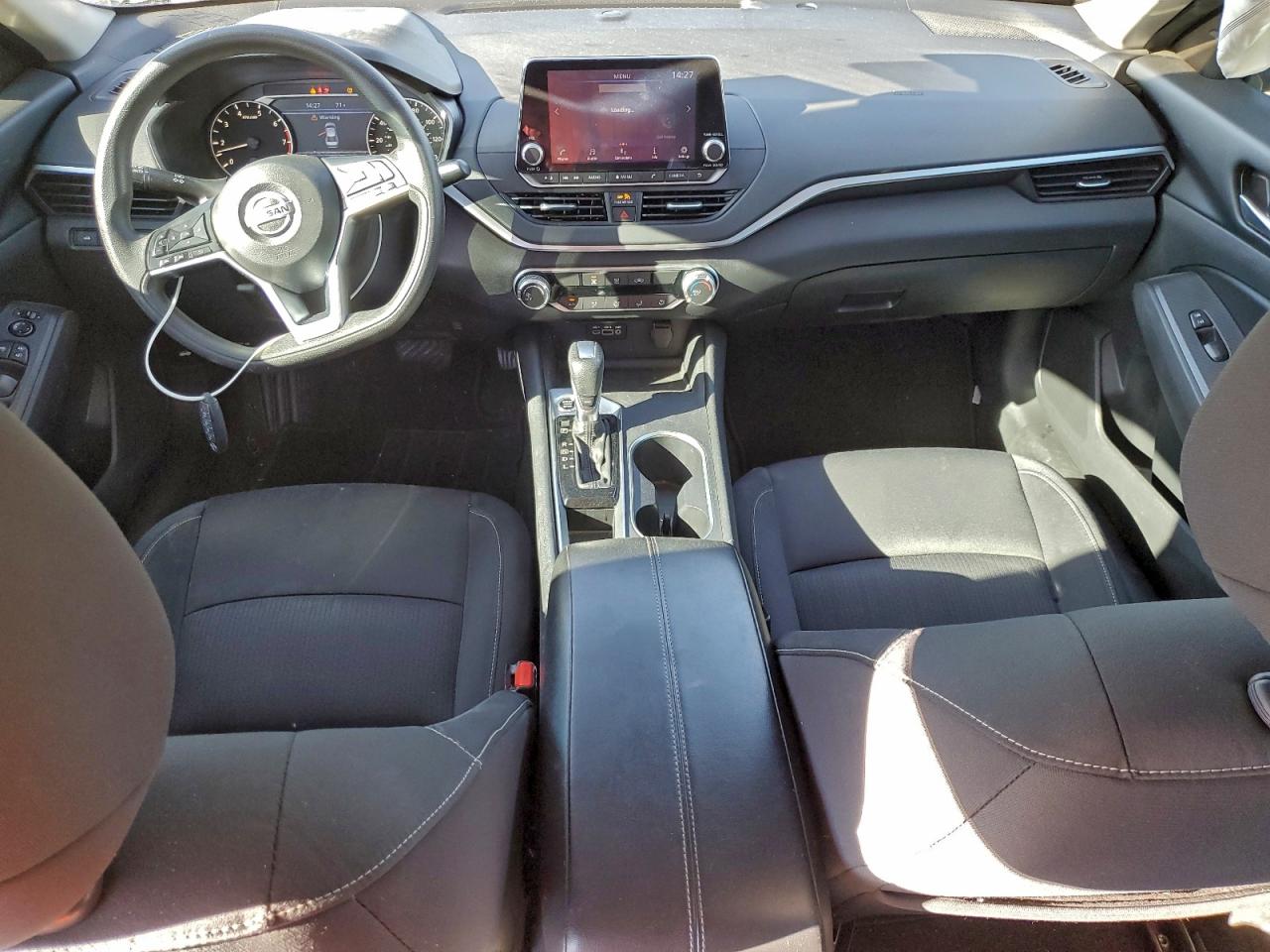 Nissan Altima Sv Image 11