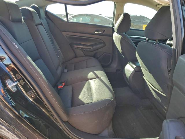 Nissan Altima Sv Image 4