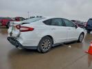 Ford Fusion S Image 4