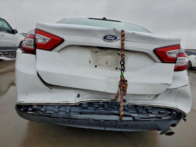 Ford Fusion S Image 3