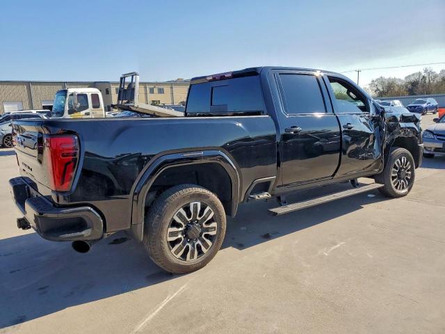 GMC Sierra K2500 Denali Ultimate Image 3