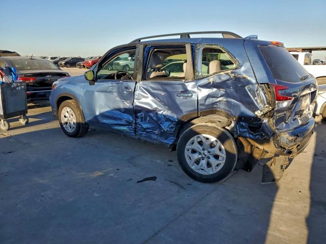 Subaru Forester Image 2