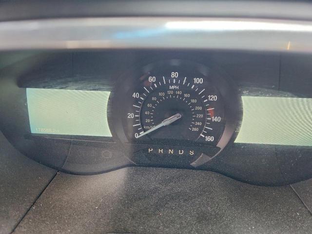 Ford Edge Titanium Image 6