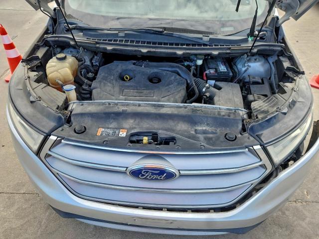 Ford Edge Titanium Image 9