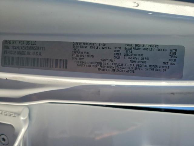 Jeep Wrangler Sahara Image 12