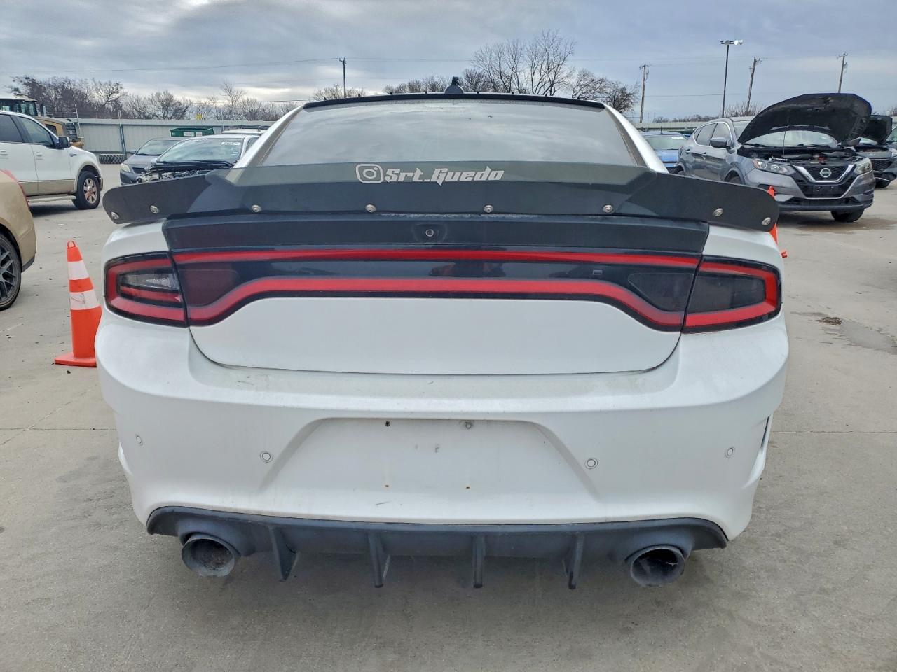 Dodge Charger R/t Scat Pack Image 6