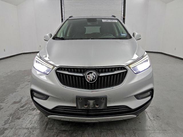 Buick Encore Essence Image 2