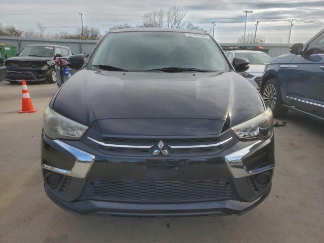 Mitsubishi Outlander Es Image 2