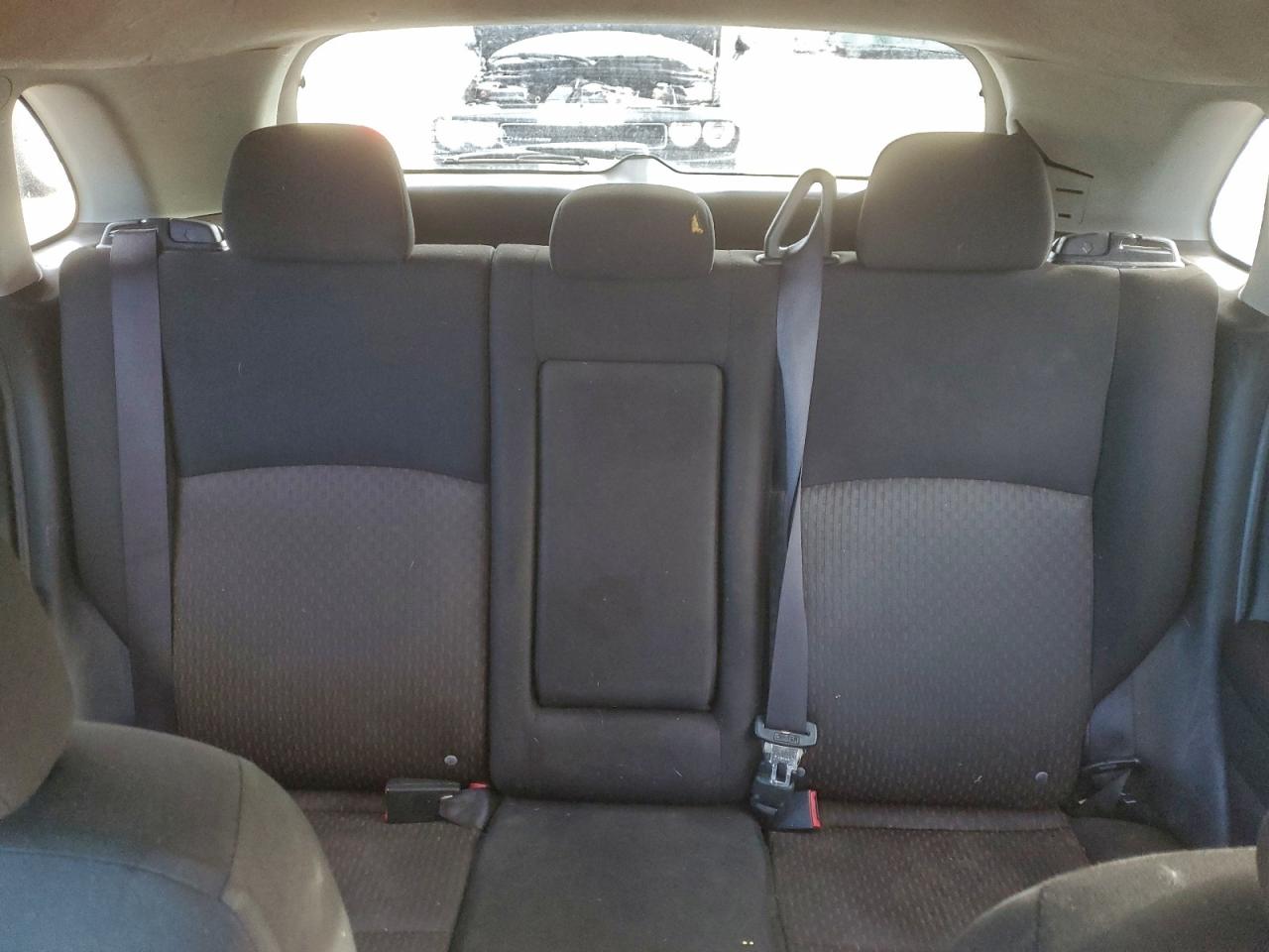 Mitsubishi Outlander Es Image 5