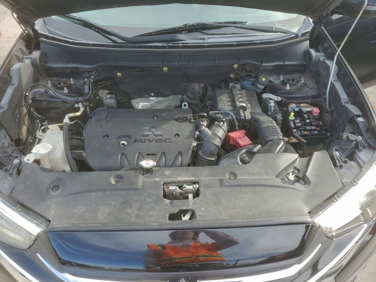 Mitsubishi Outlander Es Image 11