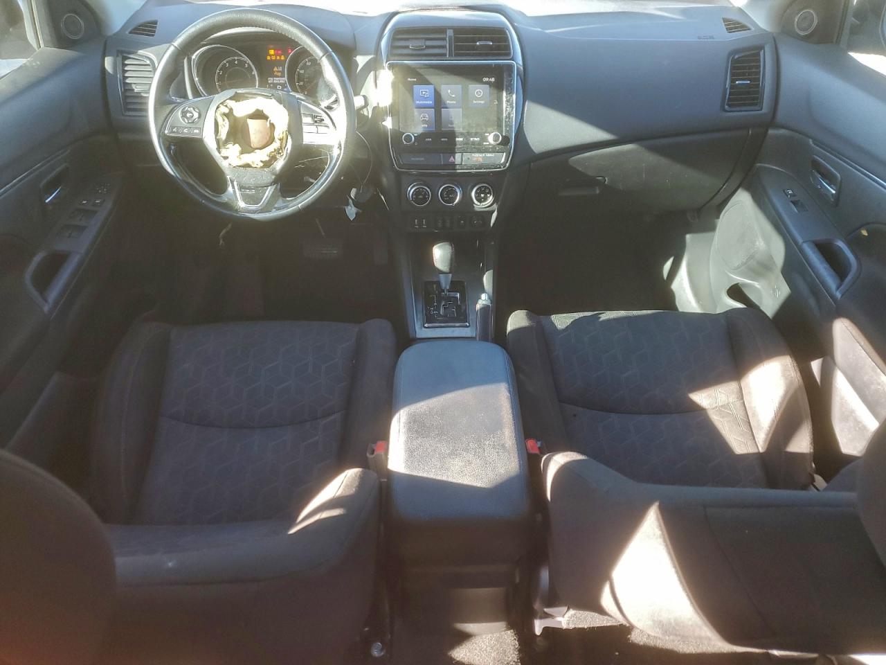 Mitsubishi Outlander Es Image 12