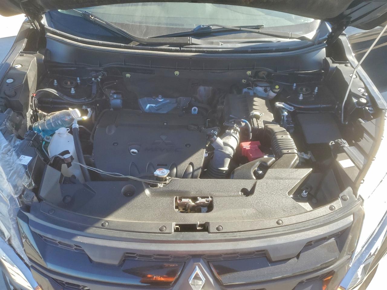 Mitsubishi Outlander Es Image 11