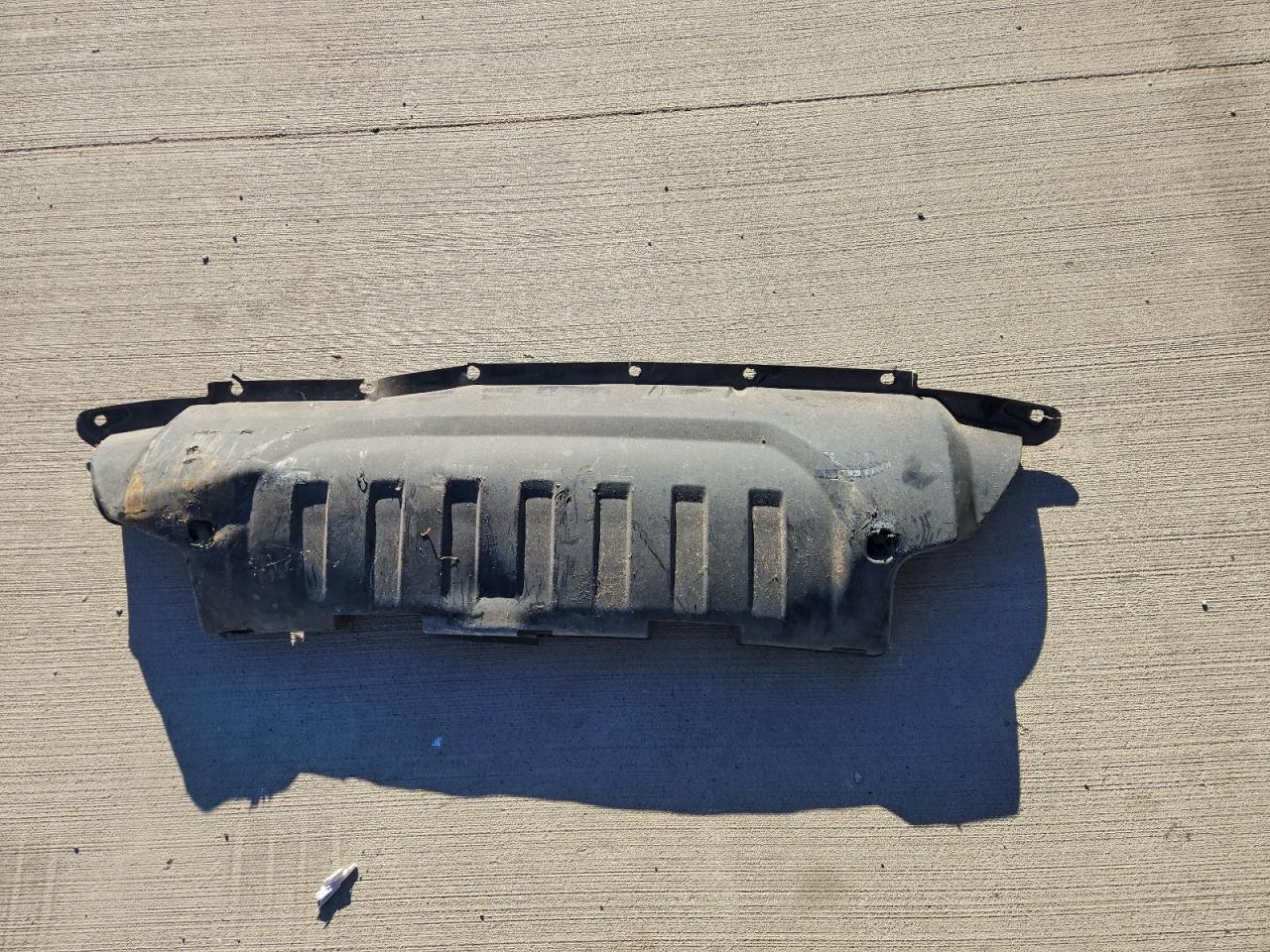 Jeep Wrangler Sahara Image 4