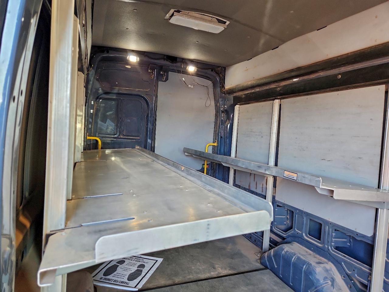 Ford Transit T-250 Image 11