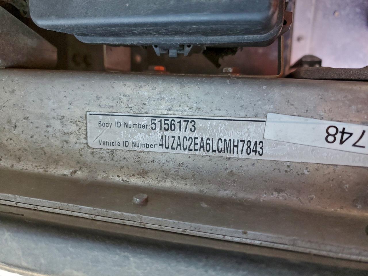 Freightliner Mt45 M Line Walk-in Van Image 4