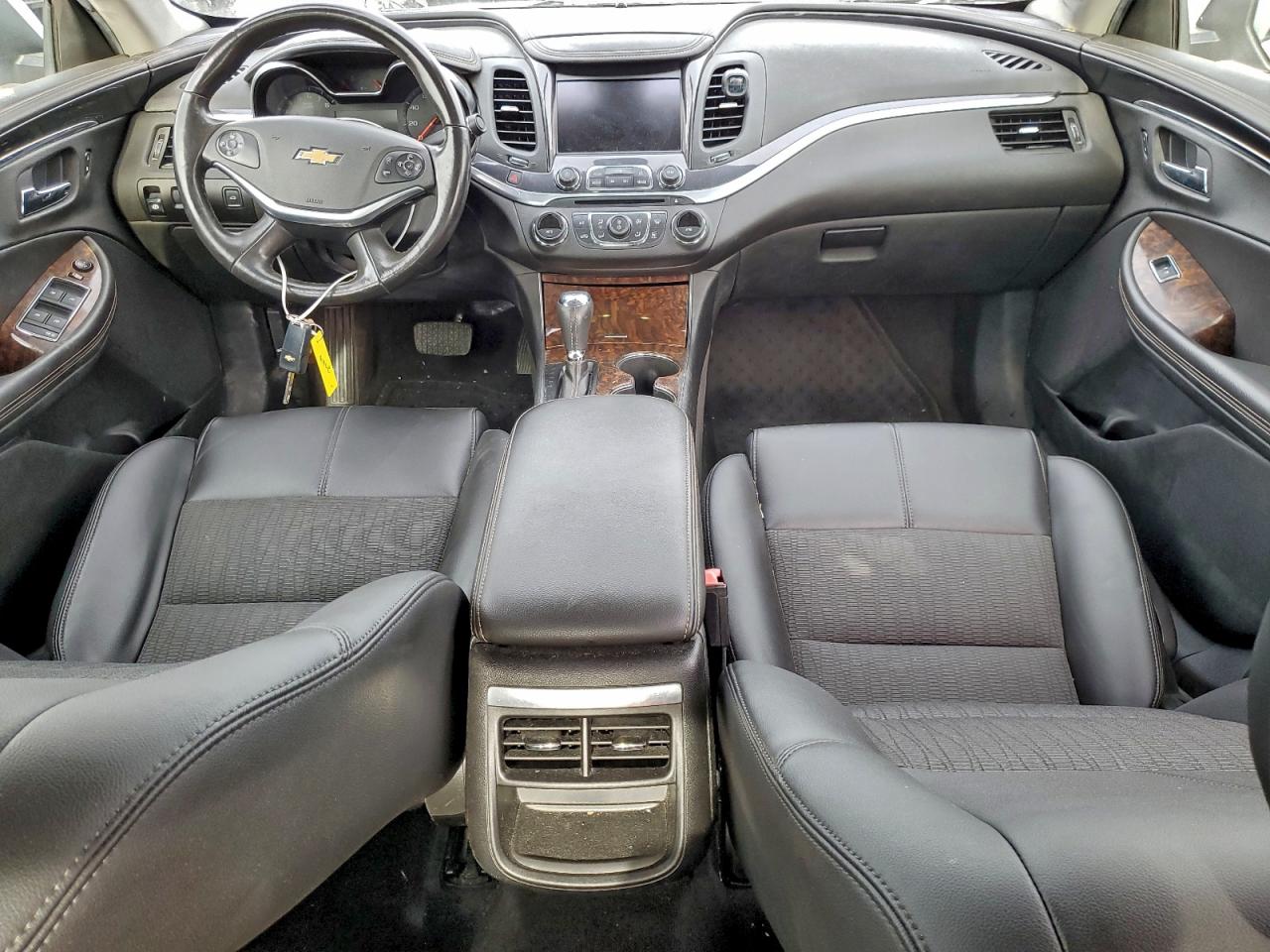 Chevrolet Impala Lt Image 11