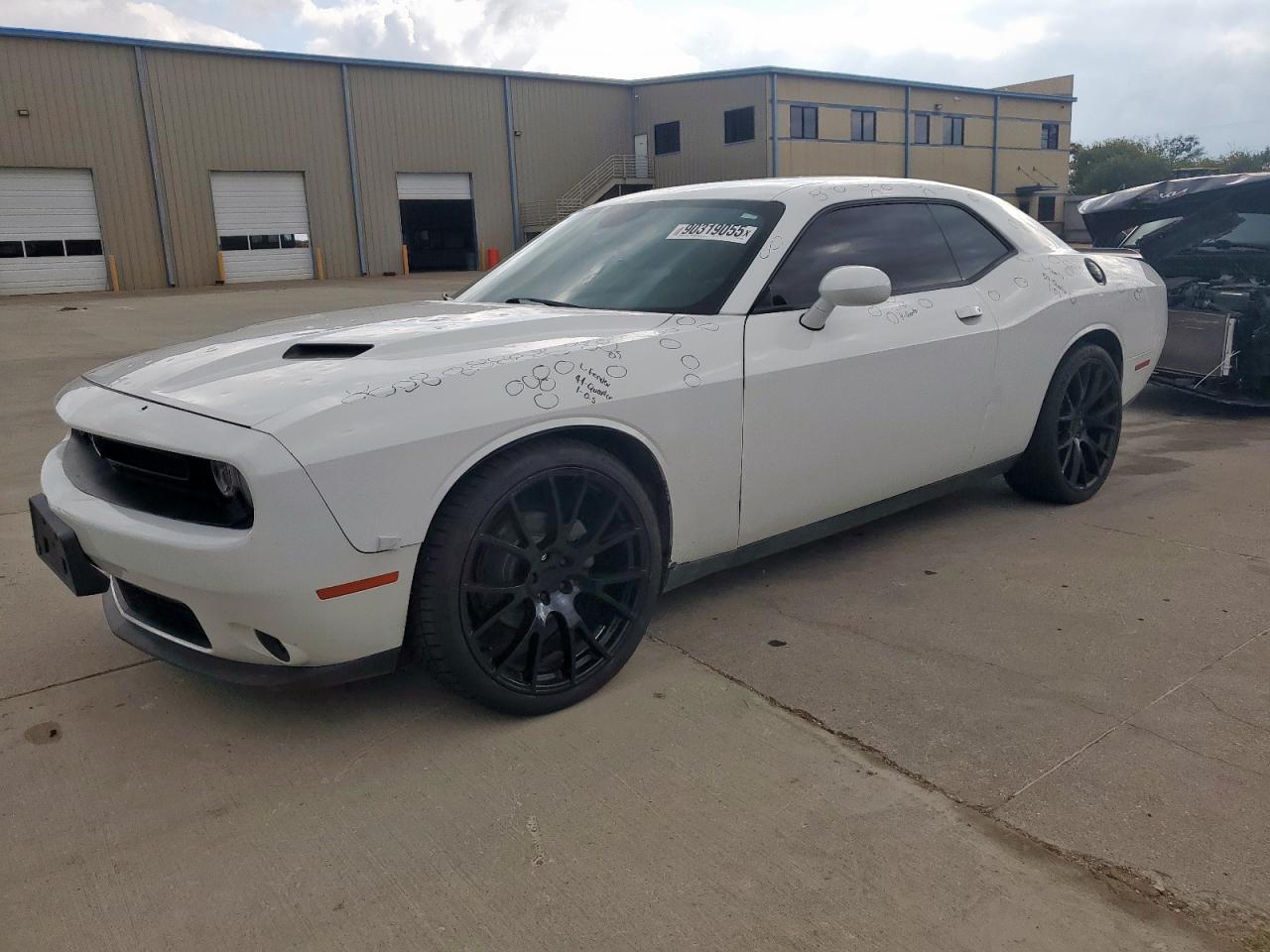 Dodge Challenger Sxt Image 1