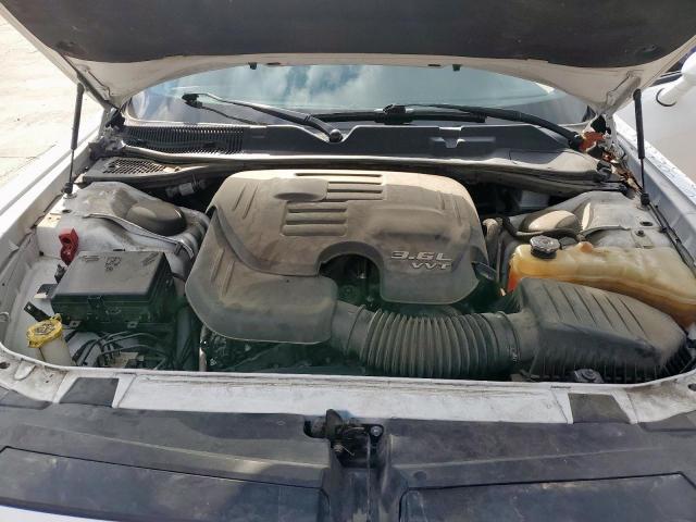 Dodge Challenger Sxt Image 11