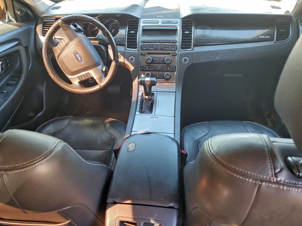 Ford Taurus Limited Image 7