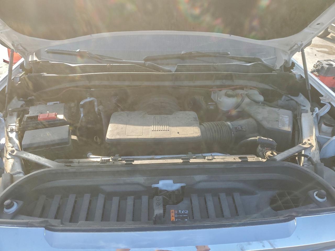 GMC Sierra C1500 Slt Image 8