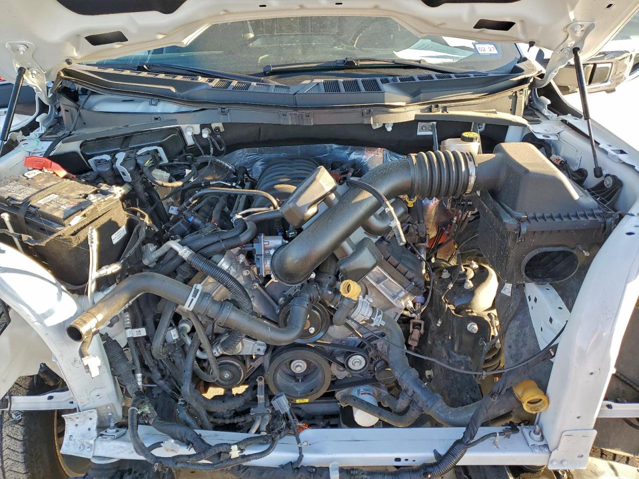 Ford F-150 Lariat Image 11