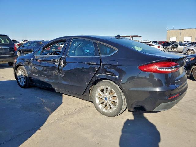 Ford Fusion Se Image 7